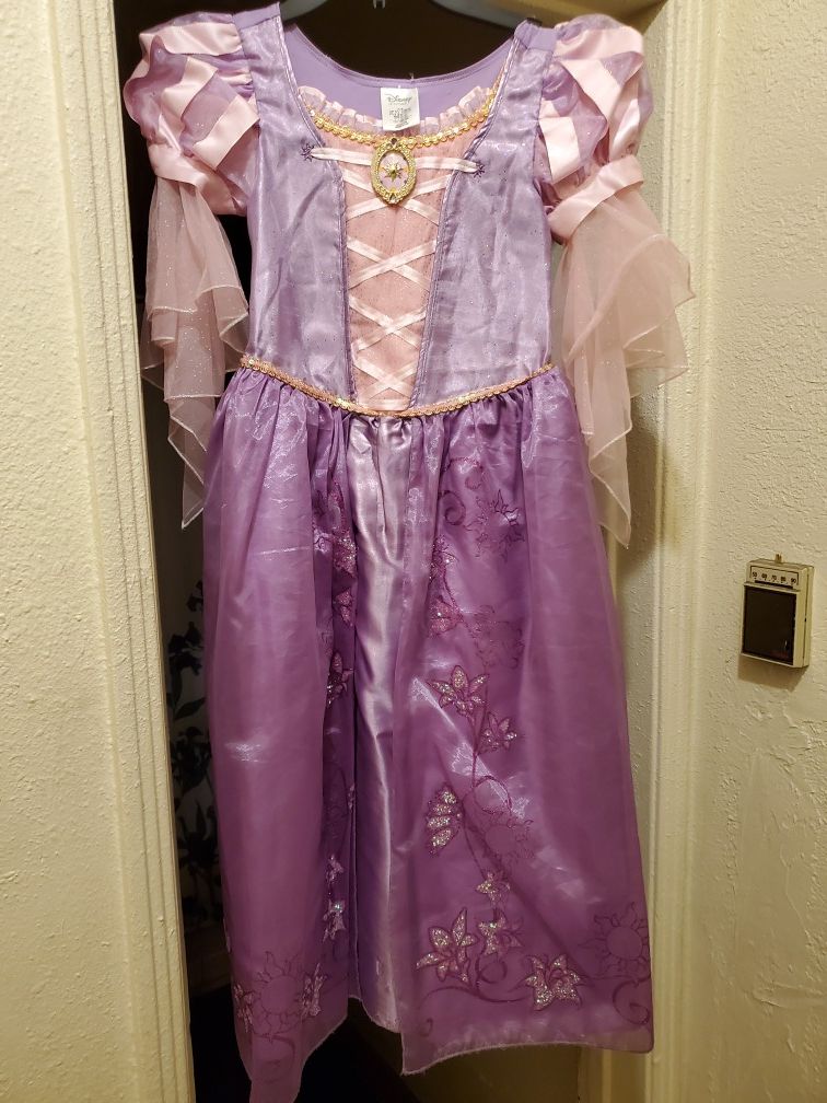 Princess Rapunzel Disney, wig, shoes