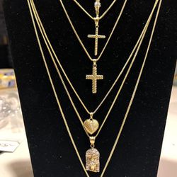 10 K Gold Chain And Pendant 