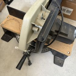 Black And Decker Saw
