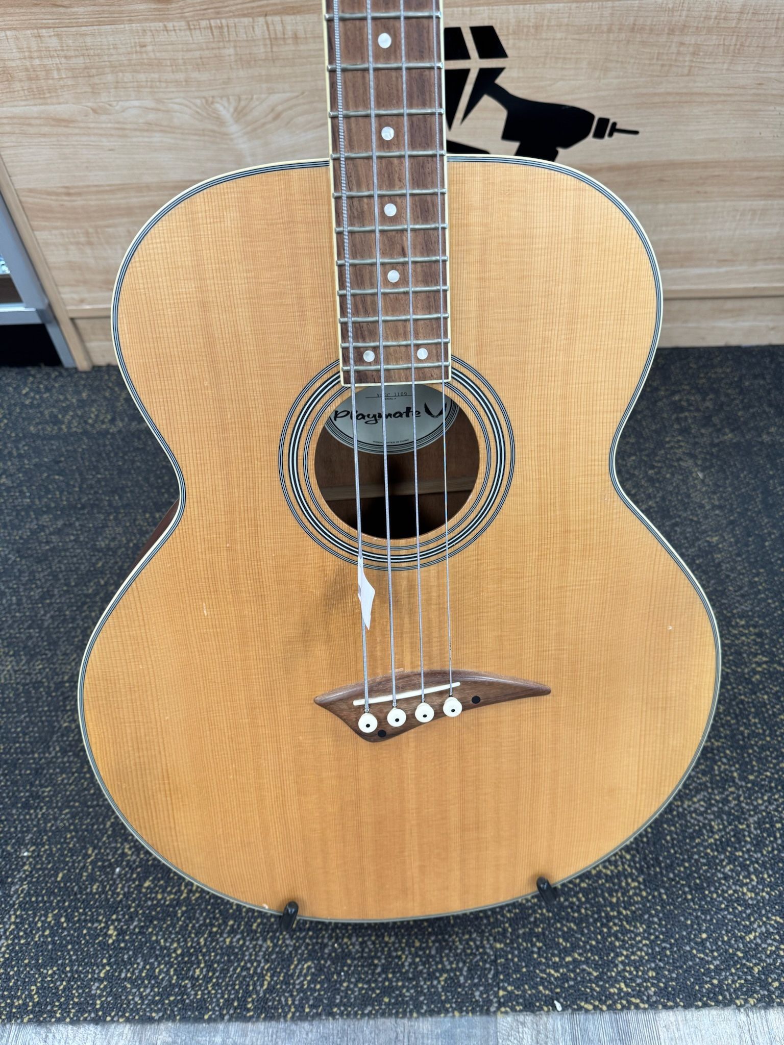 DEAN PLAYEAB Playmate Acoustic-Electric Bass Guitar