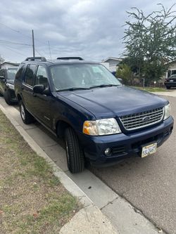 2005 Ford Explorer