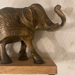 Gold Elephant Statue 
