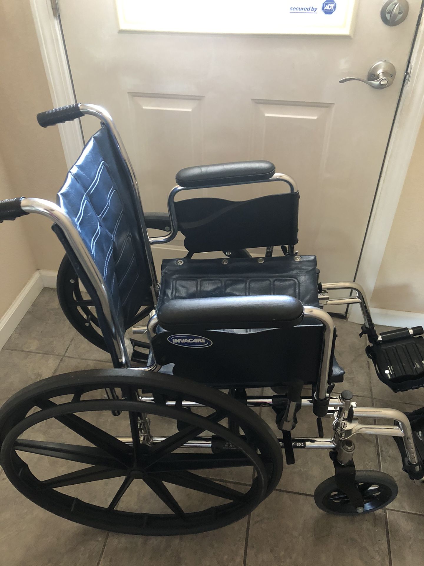 Invacare Tracer Ex2 Wheelchair