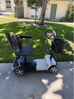 Mobile scooter