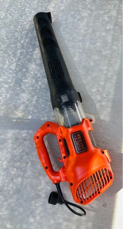 Black+Decker 9 Amp 140 MPH 450 CFM Corded Electric Handheld Axial Leaf Blower