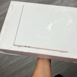 MacBook Air M2. 8ram 512gb 15in. 