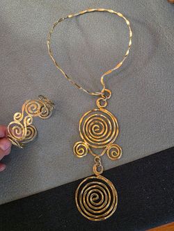 Necklace and bracelet