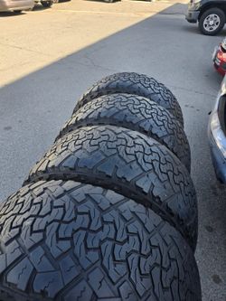 4 used tires Lt33x12.50r20 Venom Power Terra Hunter RX $280.00 all 4