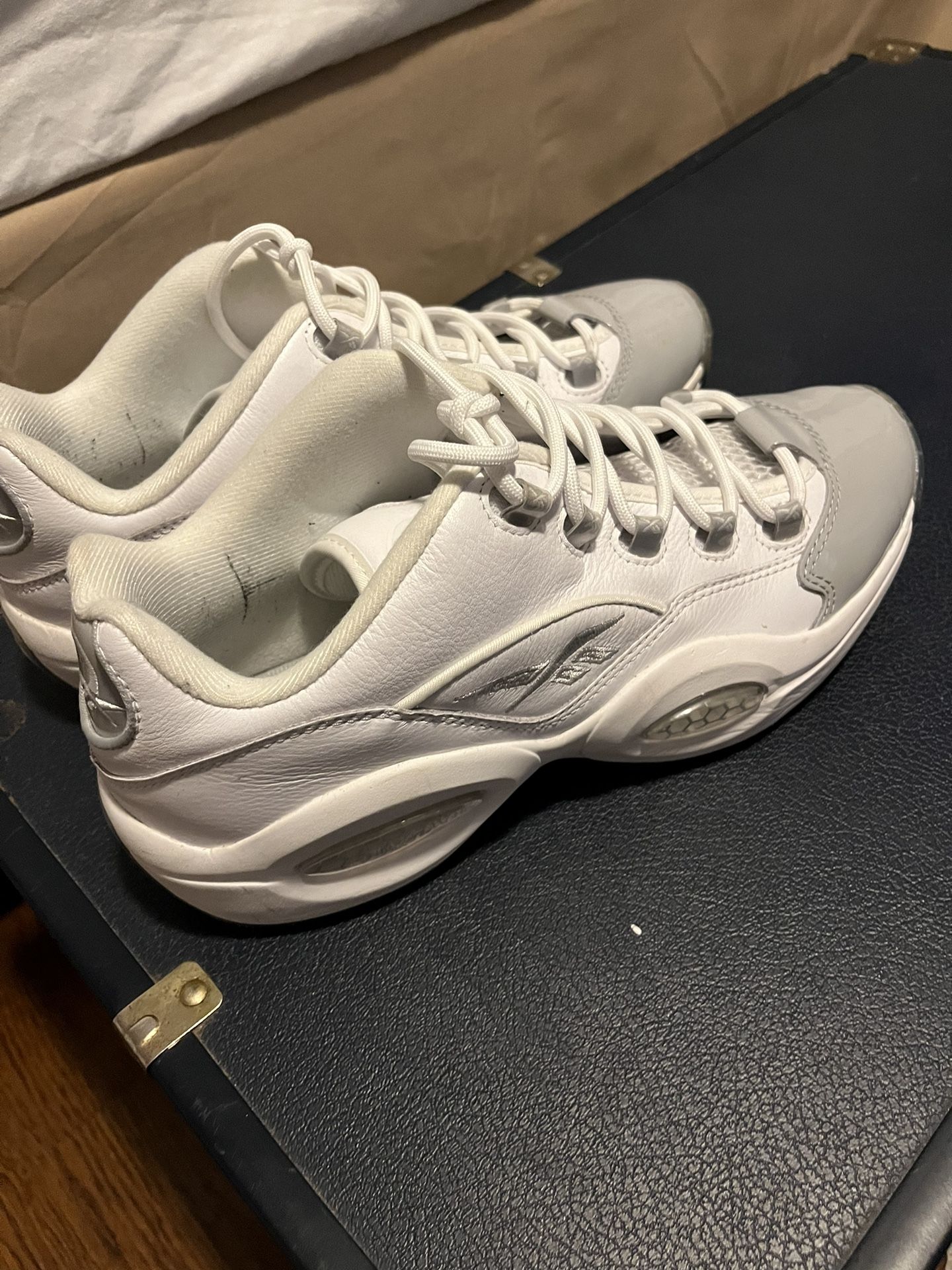 Reebok Question Low Gray