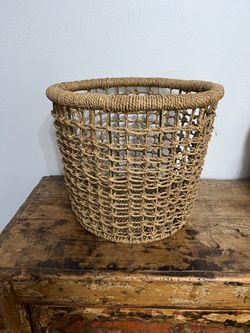 Rope hamper/ Basket