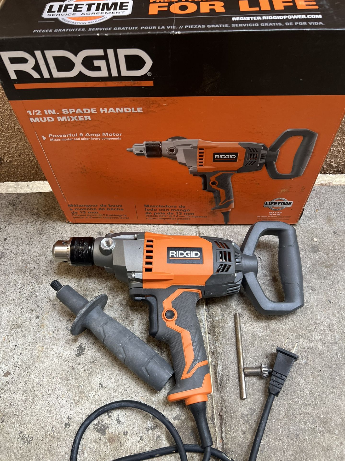 RIDGID 9 Amp Corded 1/2 in. Spade Handle Mud Mixer