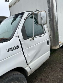 1999 Ford E-350