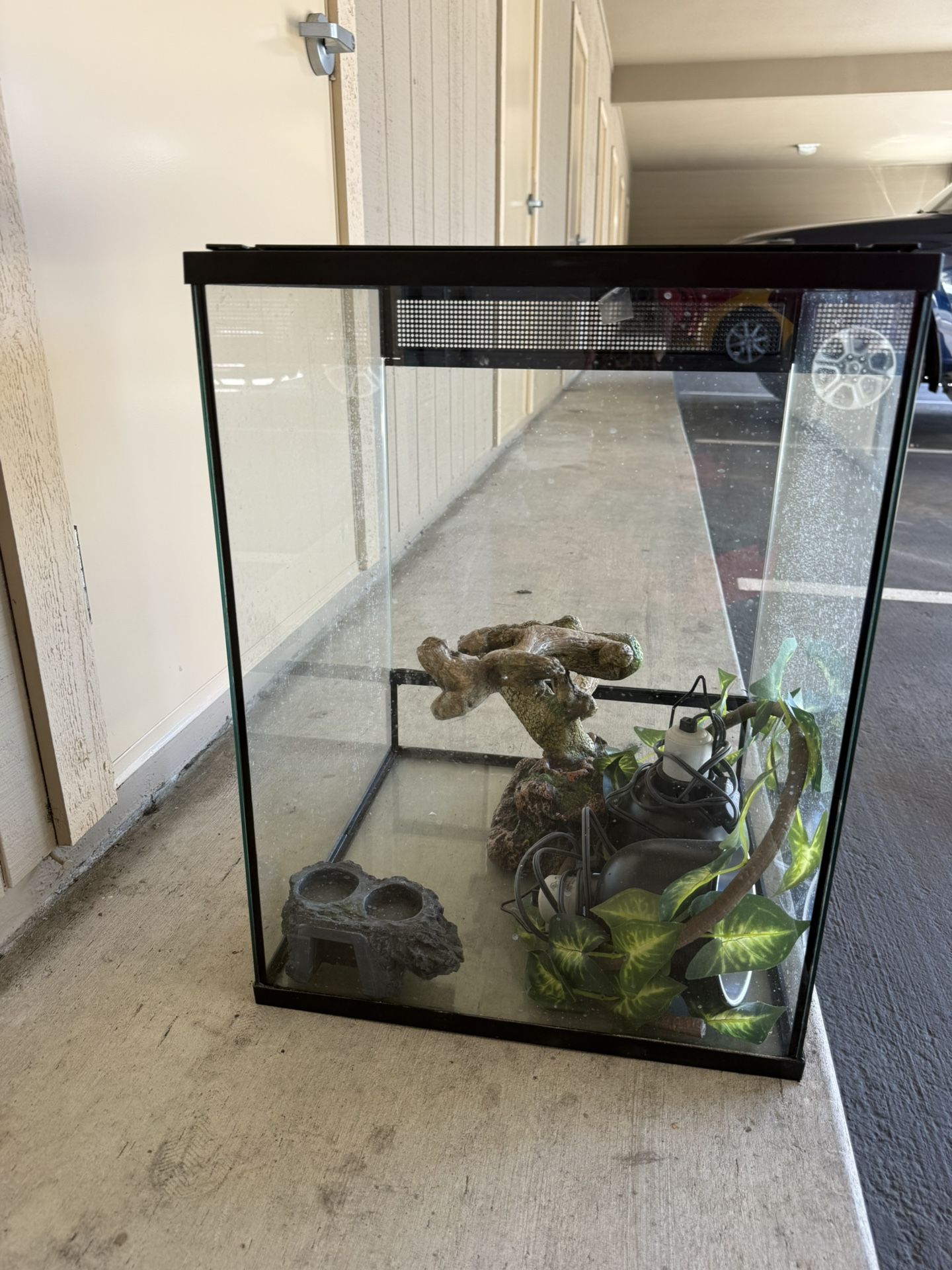 Cage For Reptile
