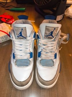 Nike Air Jordan 4 Retro “Military Blue”
Men’s Size 9.5 SKU FV5029 141