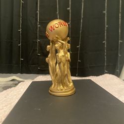 Scarface “The World Is Yours” Statue 