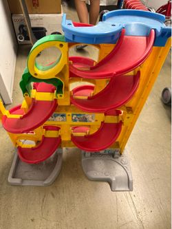 Toy car ramp