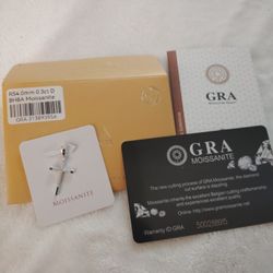 Moissanite Cross 💎 Tested