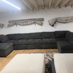 Delivery Available Dark gray 7pc sectional sofa couch modular retails 1780