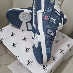 LV Trainers Shoes 
