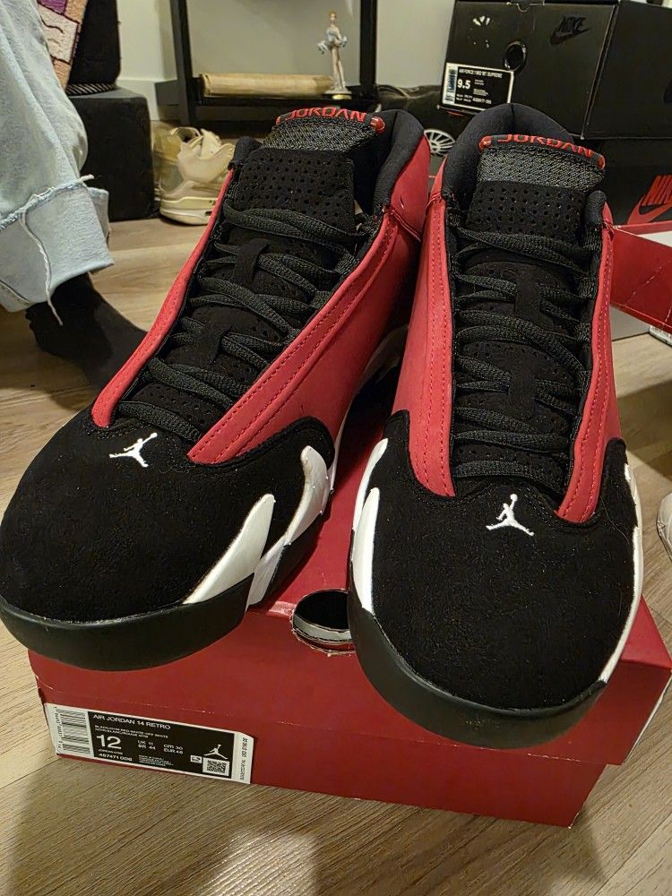 AIR JORDAN 14