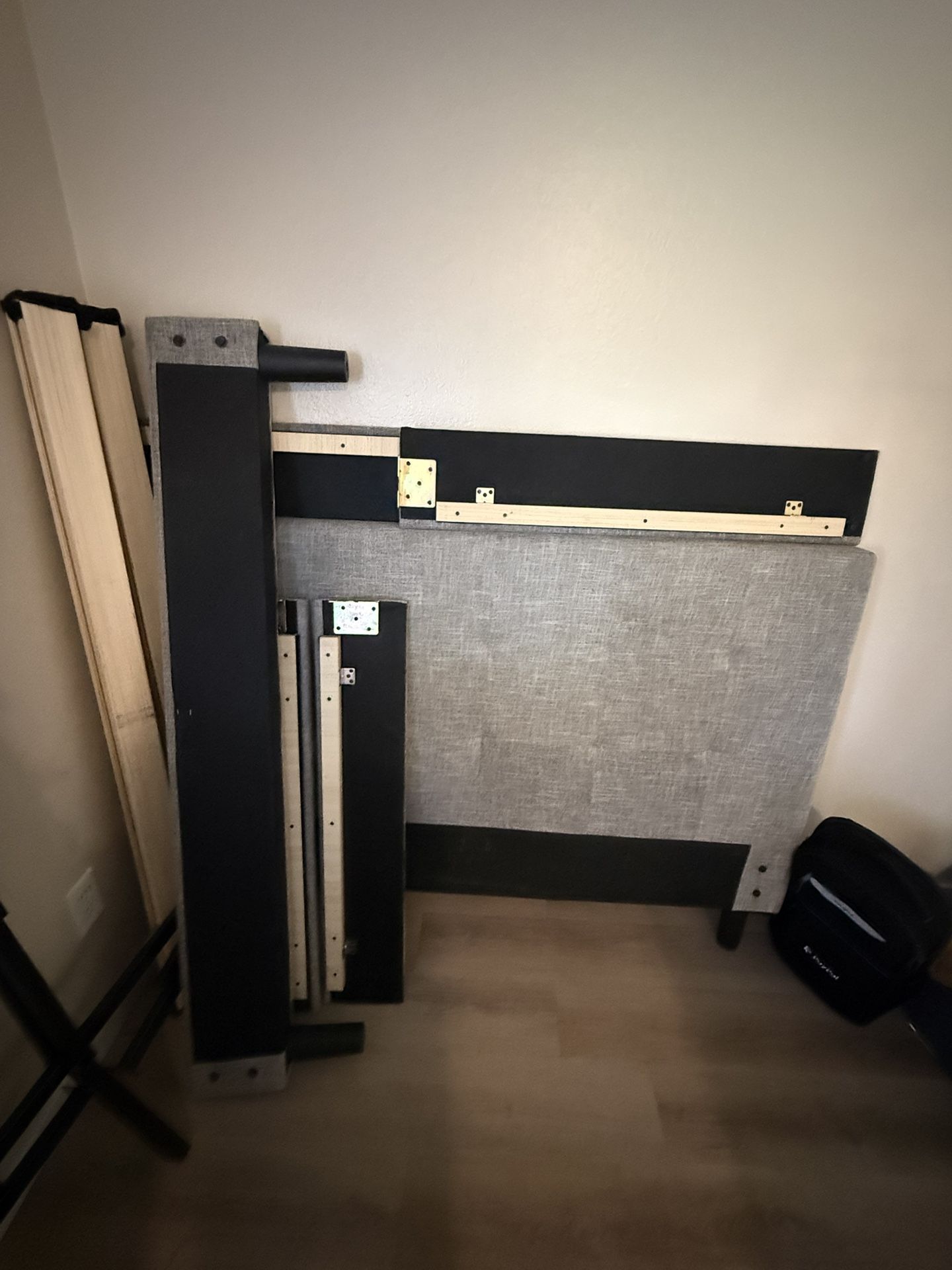 Bed Frame Queen Size