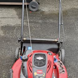 Toro 22” Self Propelled Lawn Mower