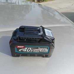 Makita
40V Max XGT 4.0Ah Battery