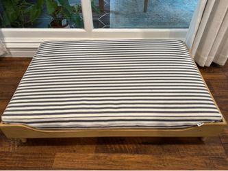 Dog bed