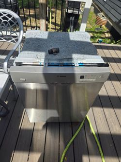 Bosch dish washer. Please read description!!!