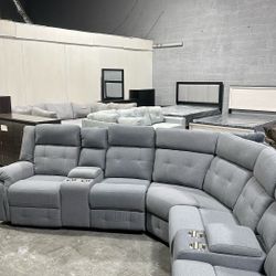 FURNITURE PRICED TO SELL!!