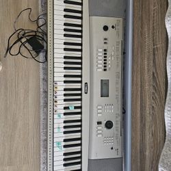 Yamaha Keyboard 