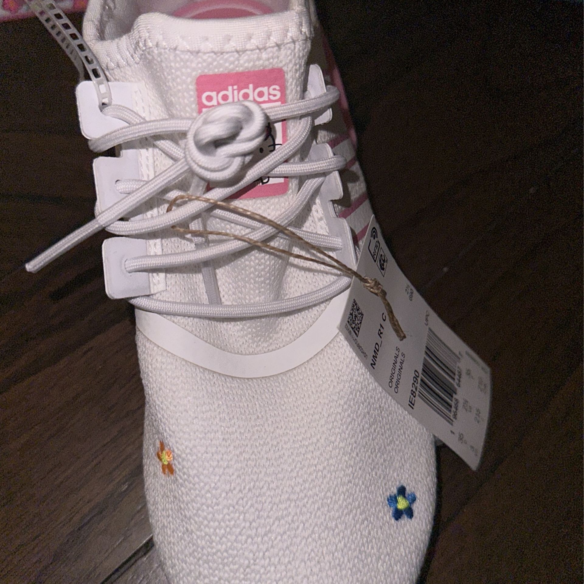 adidas gazelle silver green womens Adidas adidas x Kevin Lyons NMD_R1 Shoes GX5724  Kick Theory