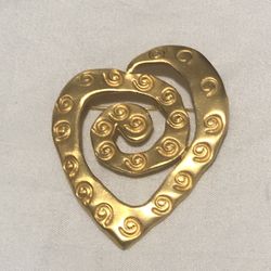 Vintage Gold-Tone Spiral Heart Brooch Pin – Artistic Statement Jewelry