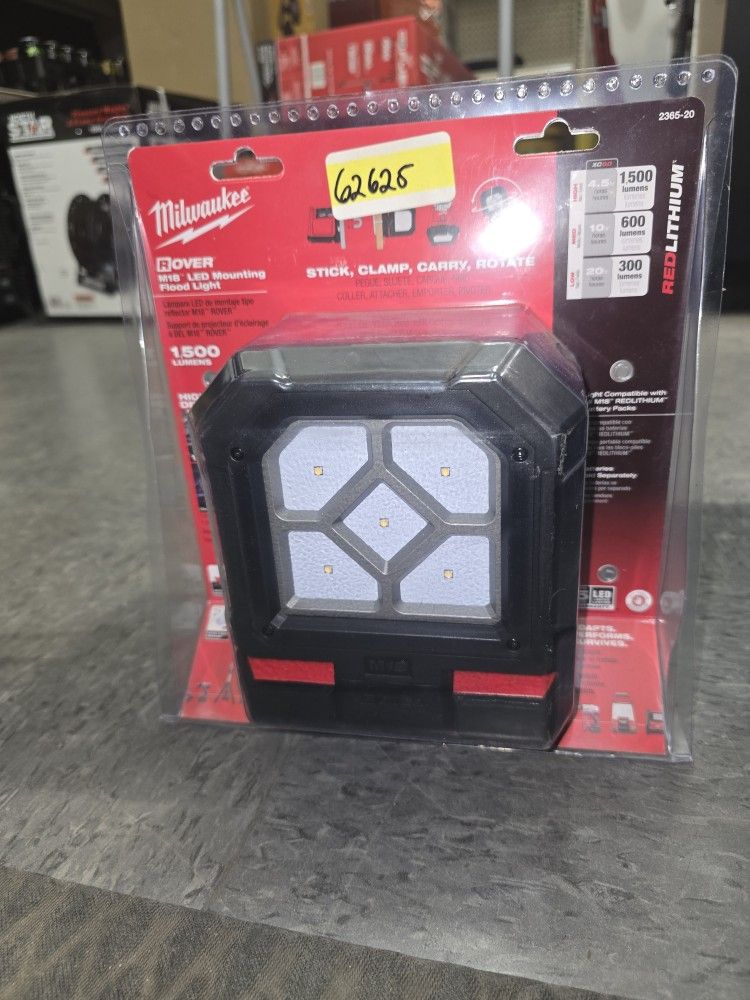 Milwaukee 2365-20 M18 Rover Mounting Flood Light w/Powerful Magnetic Base Sealed