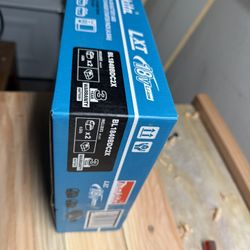 Makita 4.0ah 18v 1 Battery And  1Charger