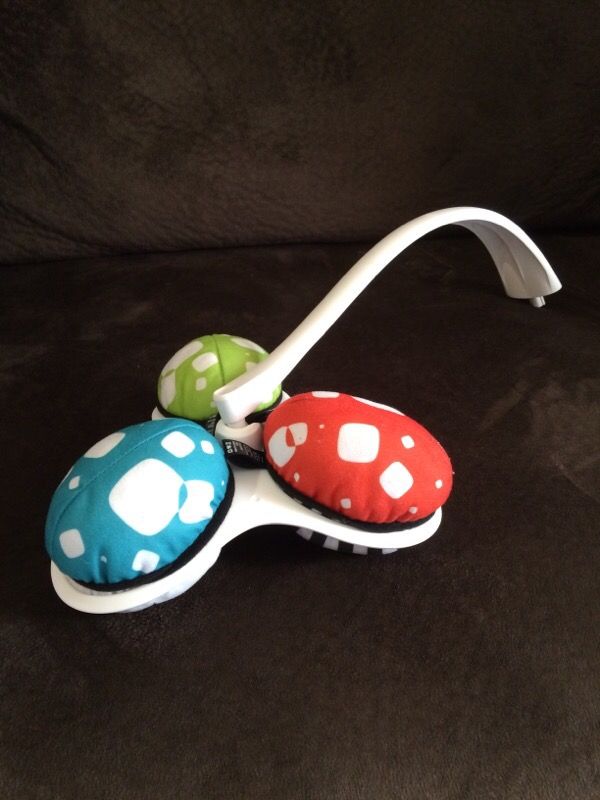 4Moms Mamaroo Toy Bar 2015