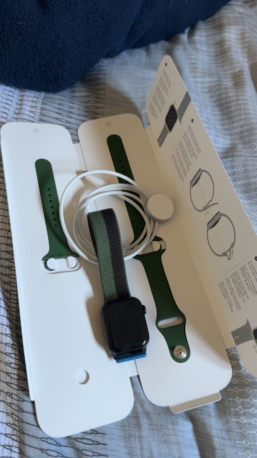Apple Watch Series 7 ( Cellular + GPS ) 41mm