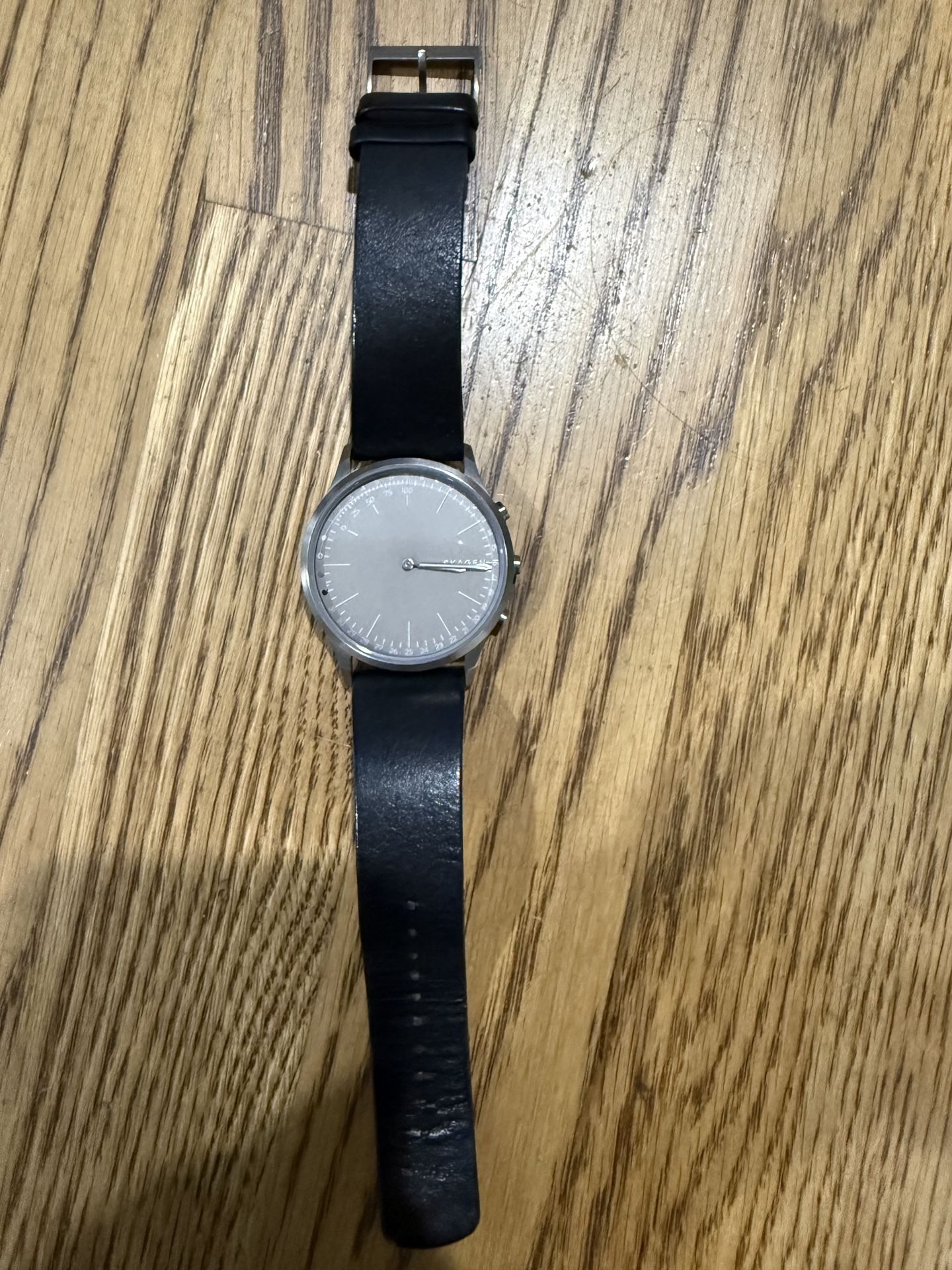 Skagen Hybrid Smartwatch – Black Leather Strap – Minimalist Design