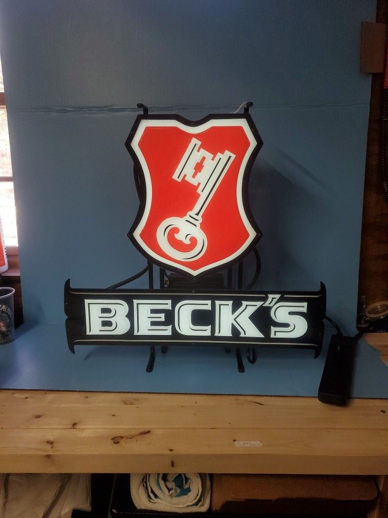 BECK'S BEER LIGHTED SIGN PULL STRING FREE STANDING 22 X 22