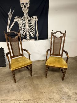 Mead By Stanley Chairs (set)