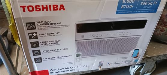 AC UNIT   , NEW IN BOX  110 PLUG