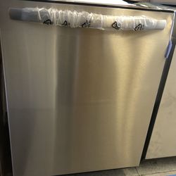 Frigidaire 24in Built In Dishwasher