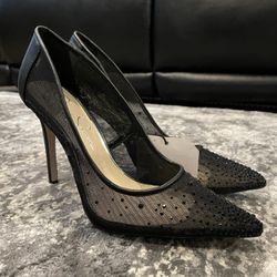 Jessica Simpson Hell https://offerup.com/redirect/?o=UHVtcC5OZXc= Size 8.5