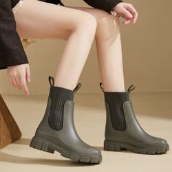 Women’s Snow Boots 