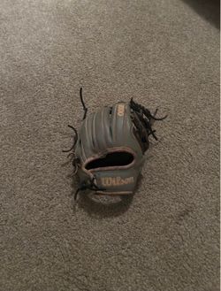 Wilson A2000 11.5”