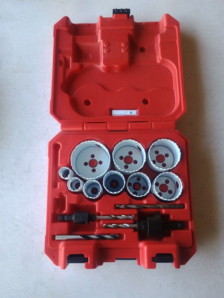 Milwaukee Hole Saw Set 13 Piece Dozer General Purpose Bi Metal Clean Cut Teeth