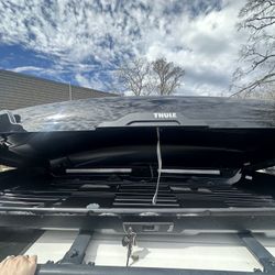 Thule XT Motion XXL Roof Box Gloss Black