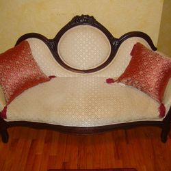 18th Century Victorian Settee on Wheels