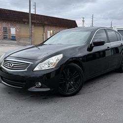 2013 Infiniti G37