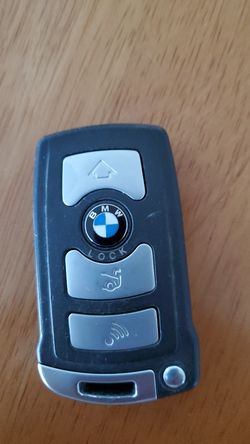 BMW original remote, come from BMW 750